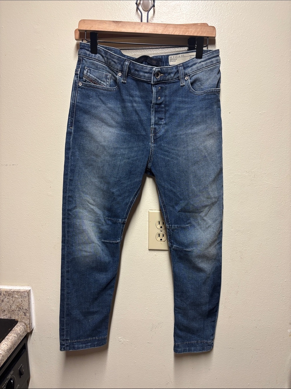 Diesel Eazee Relaxed Boyfriend Low Waist Jeans button fly 27w 30L ankle crop